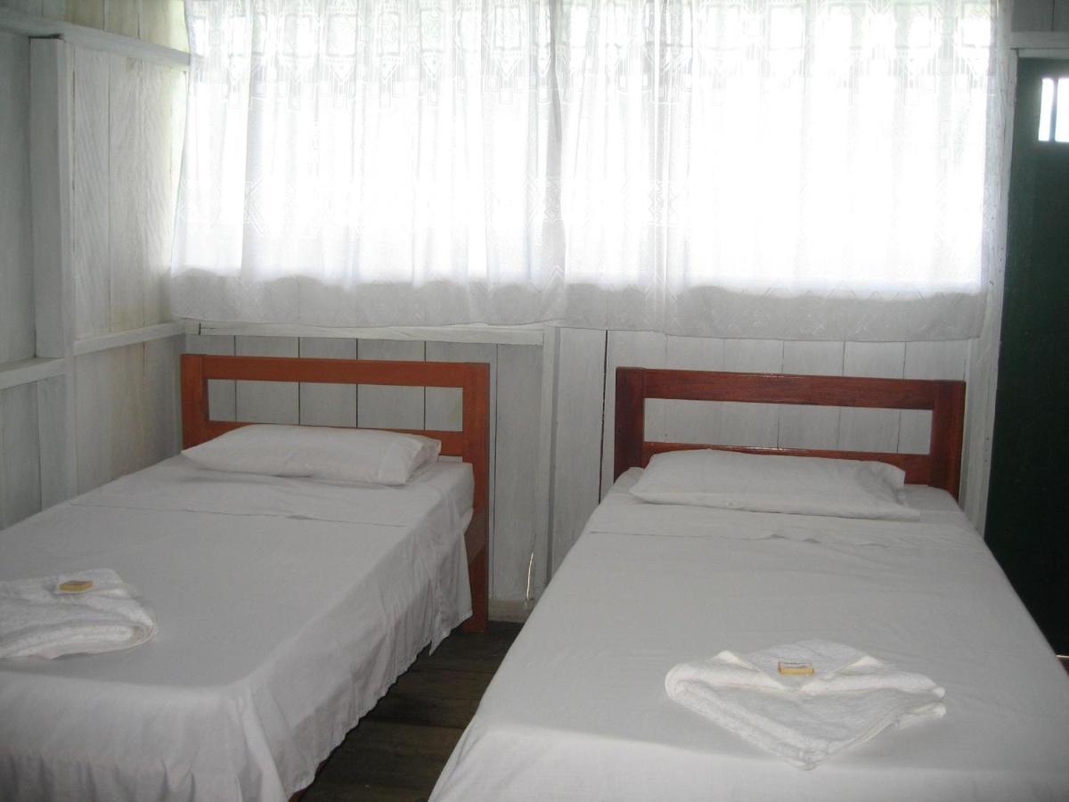 Hotel Lomas Del Paiyue Puerto Nariño Екстериор снимка