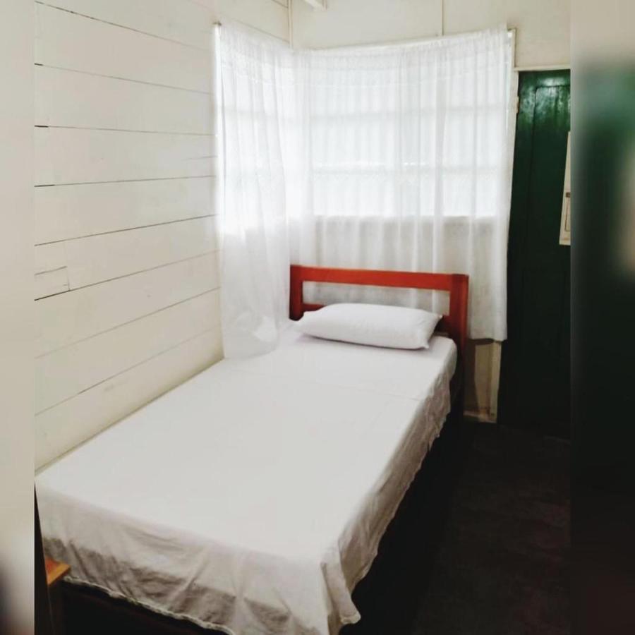 Hotel Lomas Del Paiyue Puerto Nariño Екстериор снимка